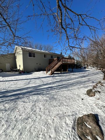 5462 Kalenda Drive NE, Albertville, MN 55301