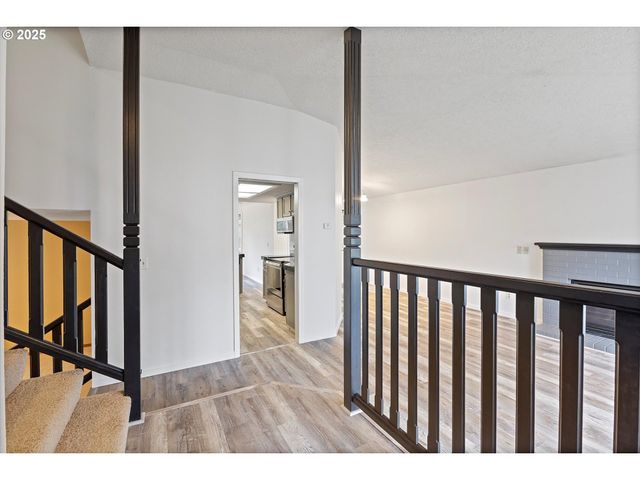 15176 Sw KILCHIS Ct, Beaverton, OR 97007