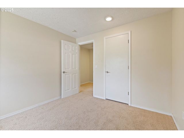 15176 Sw KILCHIS Ct, Beaverton, OR 97007