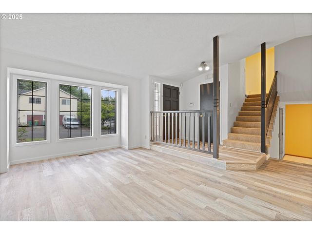 15176 Sw KILCHIS Ct, Beaverton, OR 97007
