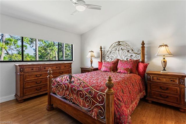 15470 Cedarwood LN 201, Naples, FL 34110