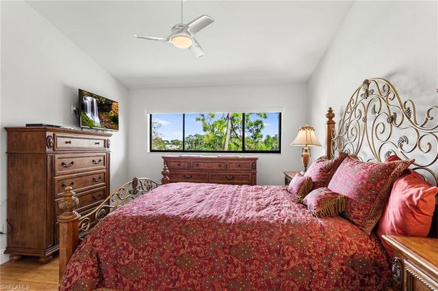 15470 Cedarwood LN 201, Naples, FL 34110