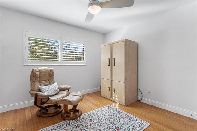 15470 Cedarwood LN 201, Naples, FL 34110