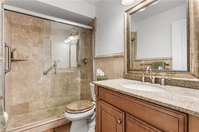 15470 Cedarwood LN 201, Naples, FL 34110