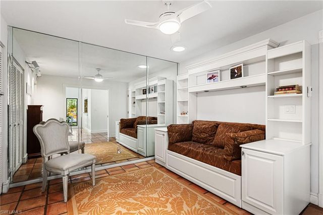 15470 Cedarwood LN 201, Naples, FL 34110