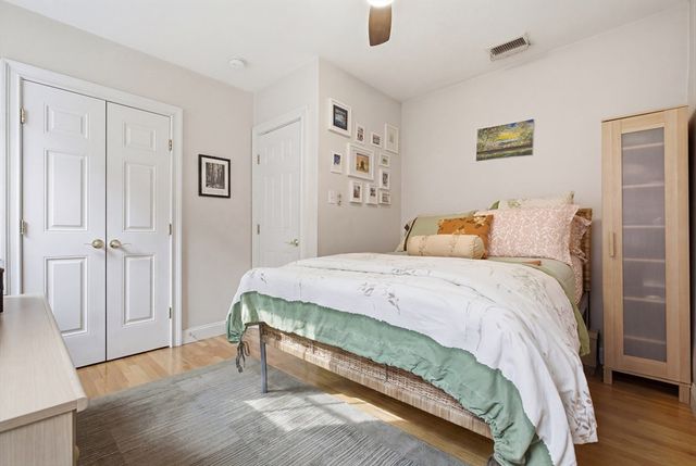 34 Clark St 5, Boston, MA 02109