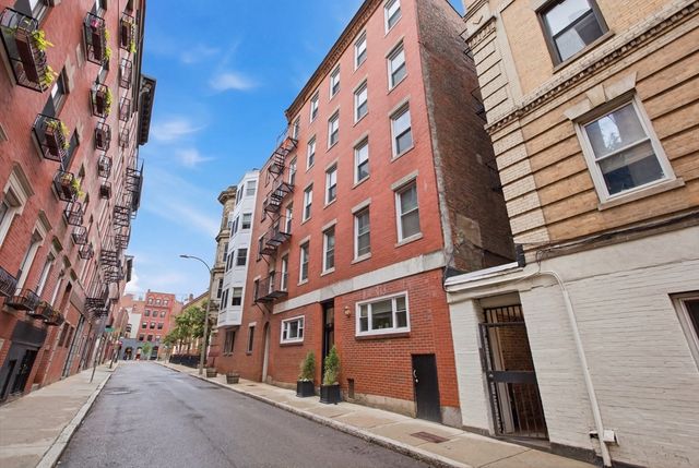34 Clark St 5, Boston, MA 02109