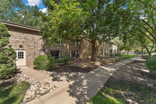 4512 Cedar Lake Road S 3, Saint Louis Park, MN 55416