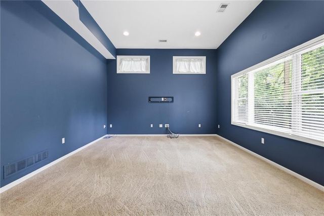 7612 Eby Avenue, Overland Park, KS 66204