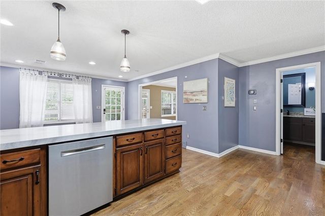 7612 Eby Avenue, Overland Park, KS 66204