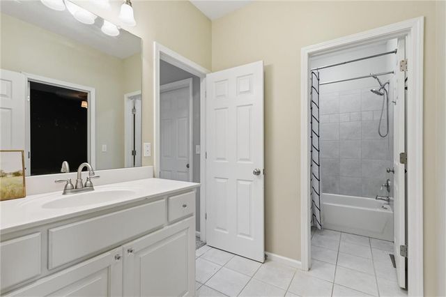 7612 Eby Avenue, Overland Park, KS 66204