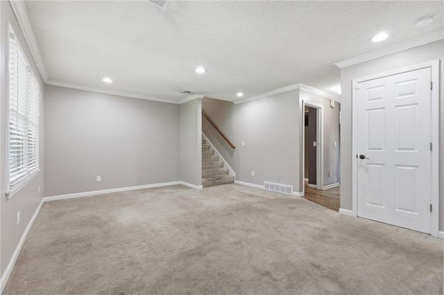 7612 Eby Avenue, Overland Park, KS 66204