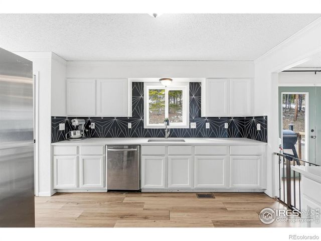 255 Divide View Drive, Golden, CO 80403