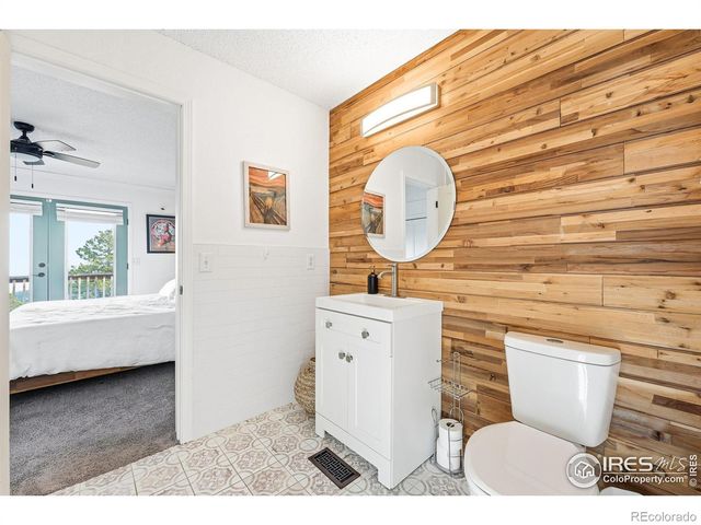 255 Divide View Drive, Golden, CO 80403