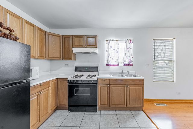 2648 123rd Street, Blue Island, IL 60406