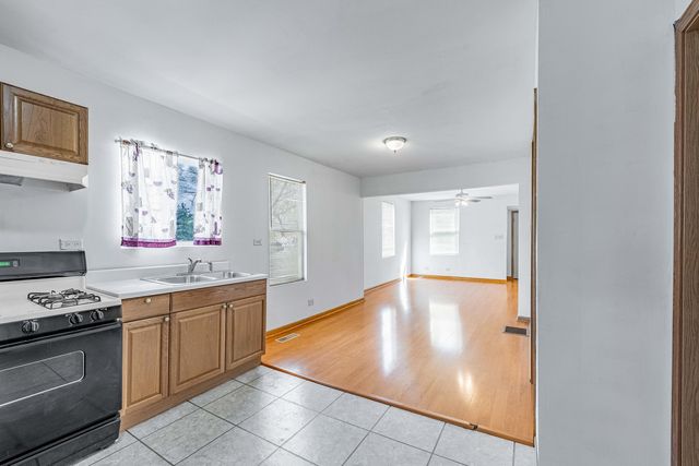 2648 123rd Street, Blue Island, IL 60406