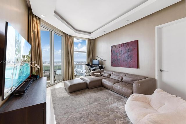 16051 Collins Avenue 3404, Sunny Isles Beach, FL 33160