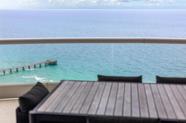 16051 Collins Avenue 3404, Sunny Isles Beach, FL 33160