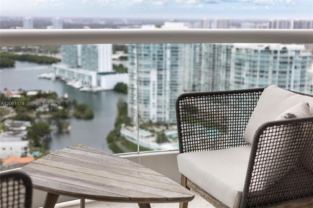 16051 Collins Avenue 3404, Sunny Isles Beach, FL 33160