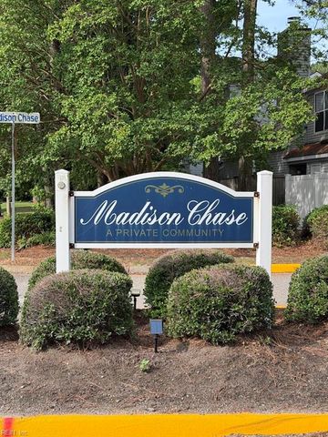 91 Madison CHSE, Hampton, VA 23666