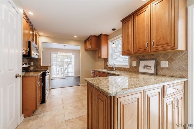 365 Belmeade Road, Irondequoit, NY 14617