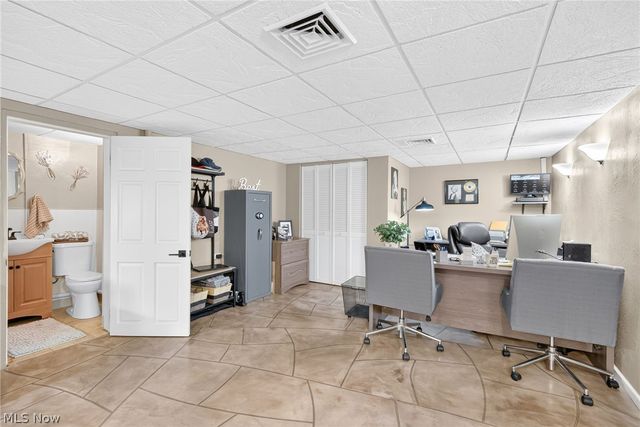 1210 Killian Road, Akron, OH 44312