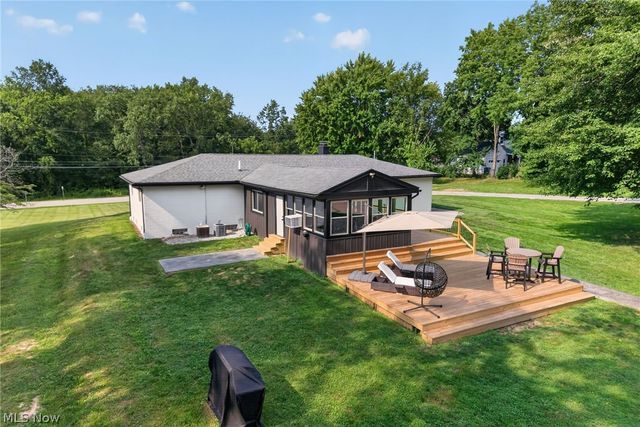 1210 Killian Road, Akron, OH 44312