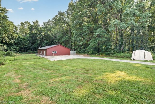1210 Killian Road, Akron, OH 44312