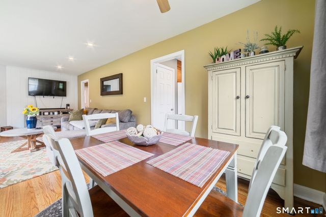 15 Evergreen Drive, Southbury, CT 06488
