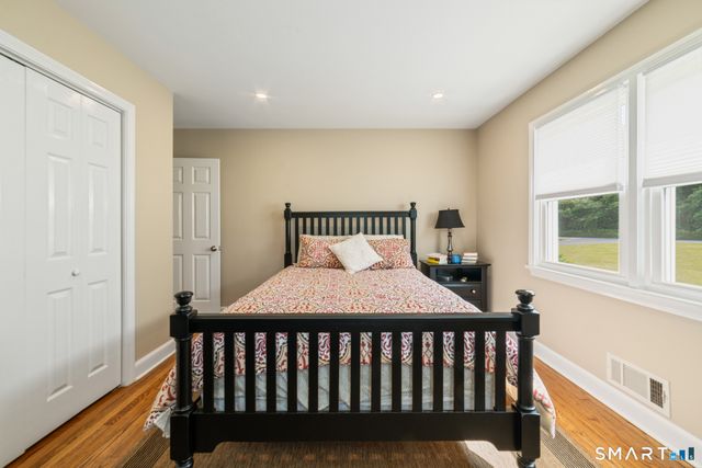 15 Evergreen Drive, Southbury, CT 06488