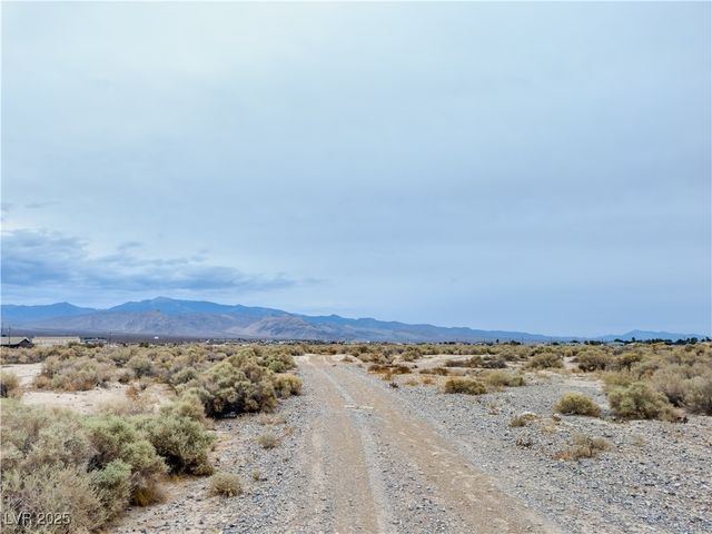 1971 East Deputy Street, Pahrump, NV 89048