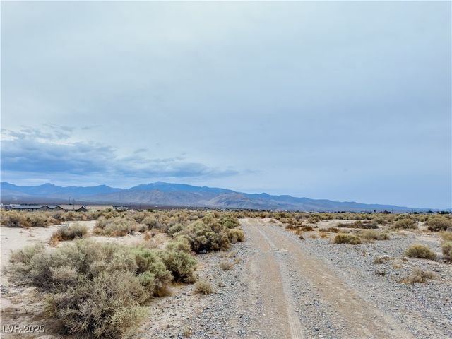 1971 East Deputy Street, Pahrump, NV 89048