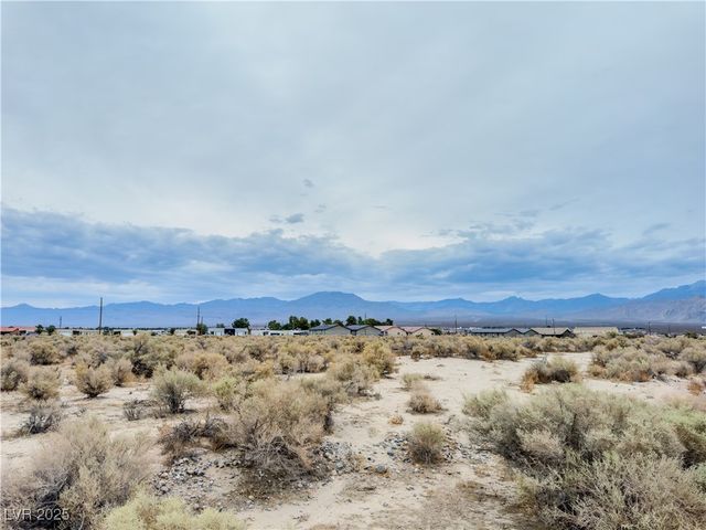 1971 East Deputy Street, Pahrump, NV 89048