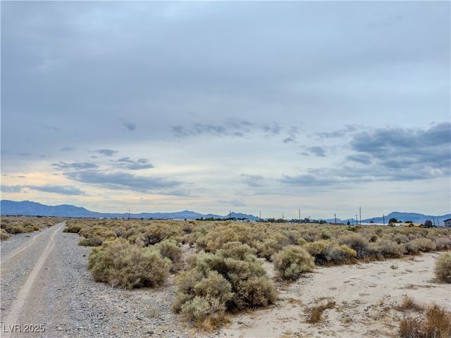 1971 East Deputy Street, Pahrump, NV 89048