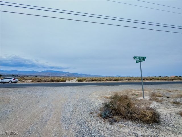 1971 East Deputy Street, Pahrump, NV 89048