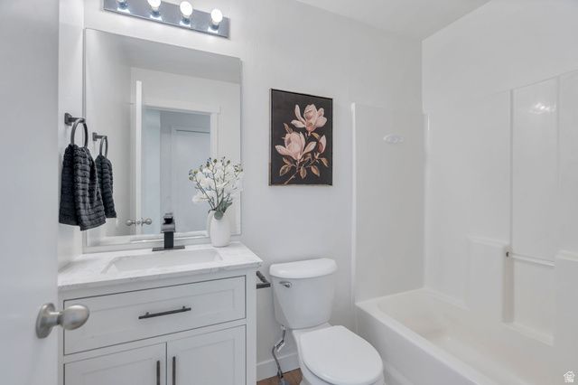 182 E APARICIO DR, Tooele, UT 84074