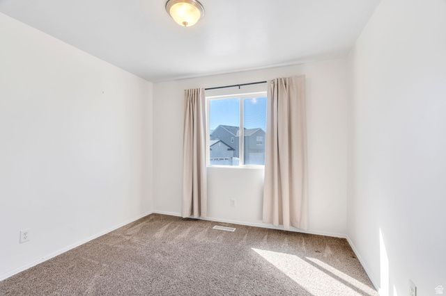 182 E APARICIO DR, Tooele, UT 84074