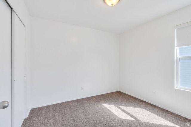 182 E APARICIO DR, Tooele, UT 84074