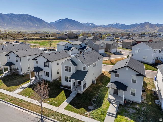 182 E APARICIO DR, Tooele, UT 84074