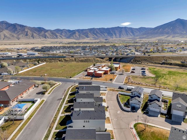 182 E APARICIO DR, Tooele, UT 84074
