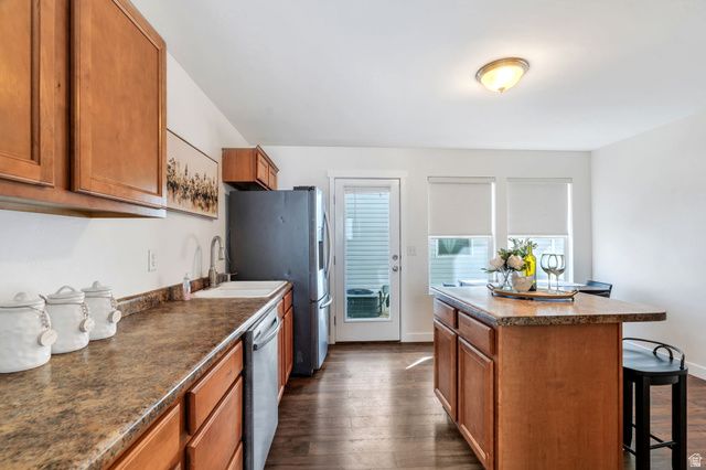 182 E APARICIO DR, Tooele, UT 84074