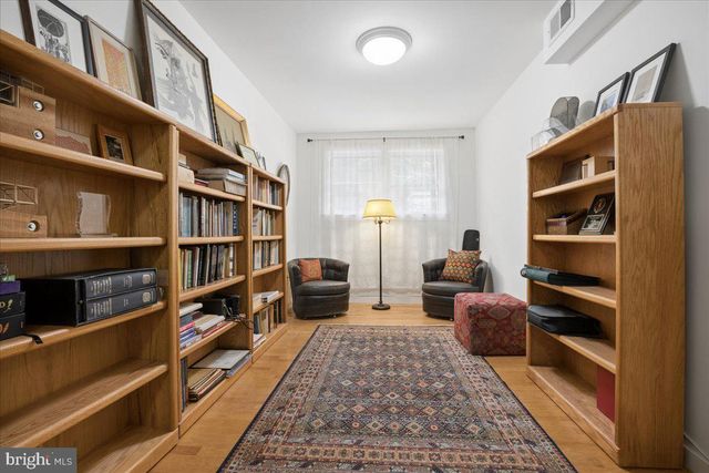 3 CEDAR COURT, Roosevelt, NJ 08555