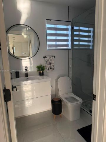 1180 NW 124th Place 208, Miami, FL 33182