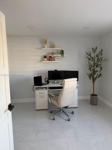1180 NW 124th Place 208, Miami, FL 33182