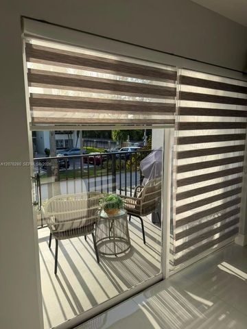 1180 NW 124th Place 208, Miami, FL 33182
