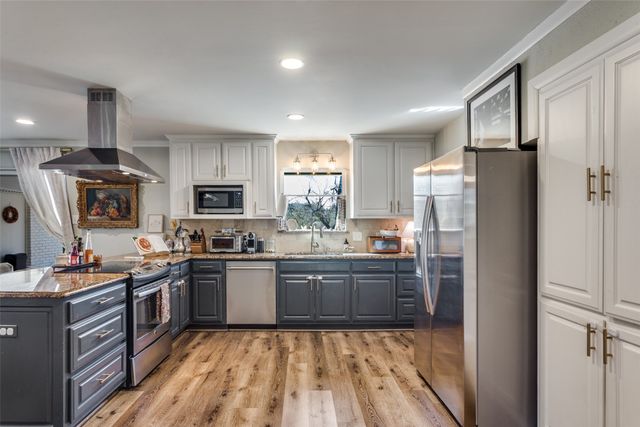 1804 Aden Road, Fort Worth, TX 76116