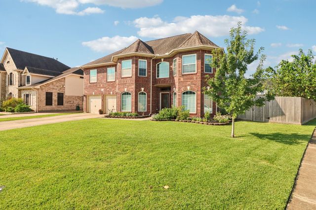 4302 Tree Line Drive, Pasadena, TX 77505