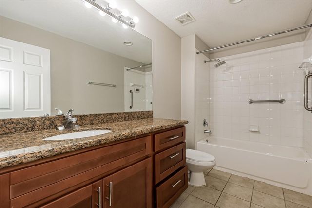 1505 E CARACAS STREET, Tampa, FL 33610
