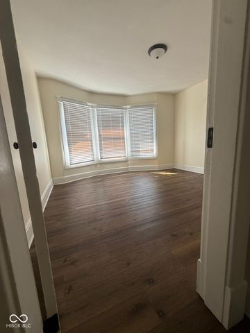 275 E Parkview Avenue N, Indianapolis, IN 46201