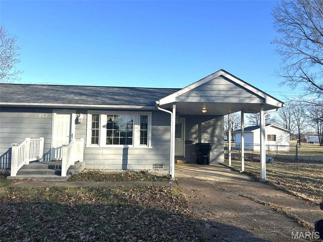 402 N Louise Avenue, St James, MO 65559